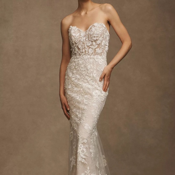 BHLDN Wtoo by Watters Bettina Strapless Corset All-Over Lace Wedding Gown - Picture 3 of 9